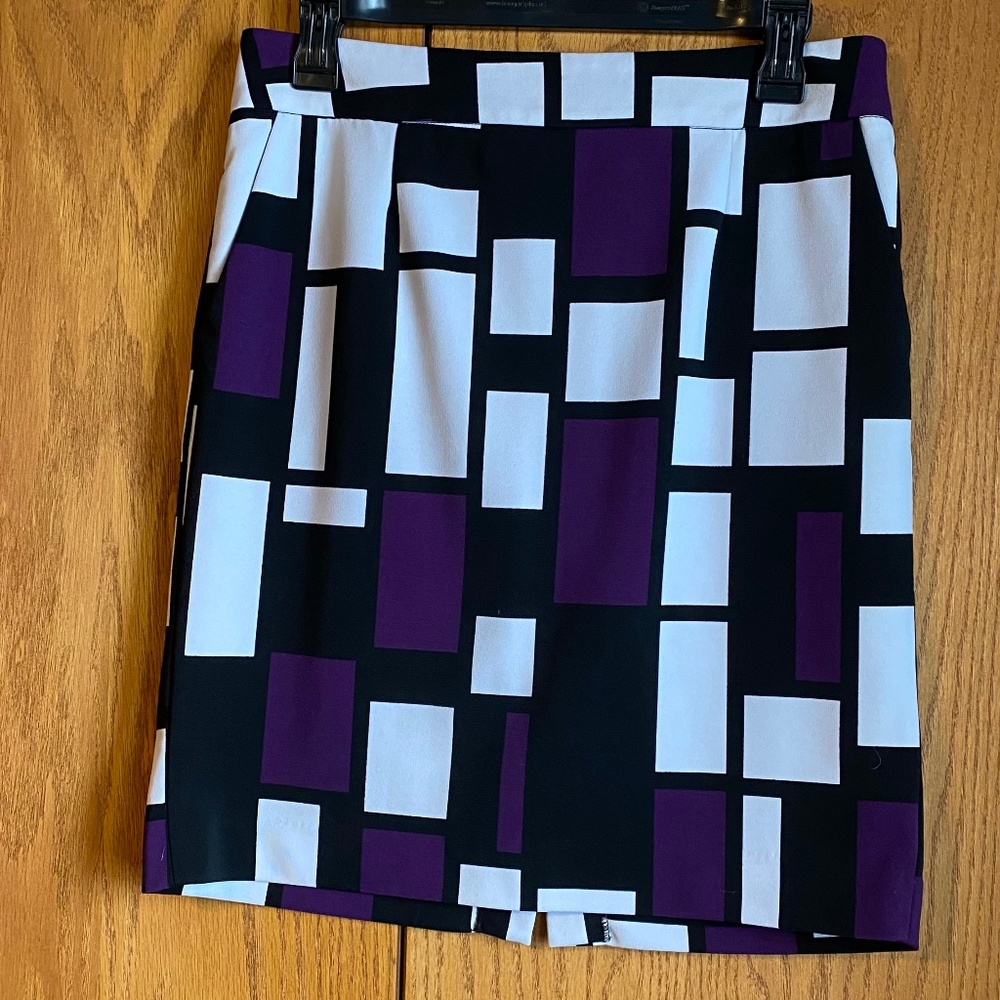 Color Block Pencil Skirt with Pockets
